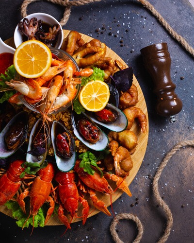 מאכלי ים של מסעדת הבשרים הלא כשרה באשדוד